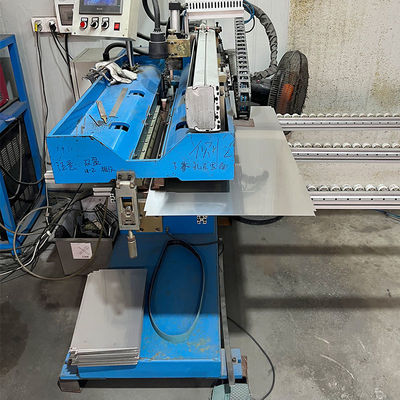 Good price Stable Durable And Fast 316 Stainless Steel Metal Plate Flat Panel Straight Seam Welding Machine online