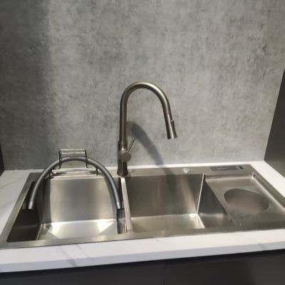 Good price Handmade Stainless Steel Kitchen Sink with Food Grade 304/316 Single/Double Bowl and Soap Dispenser Hole online