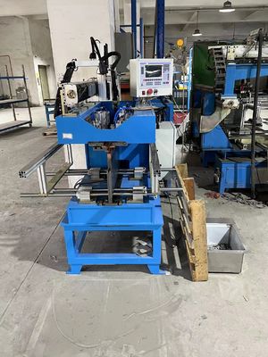 Straight Seam Welding Machine welding the stainless steel plate together