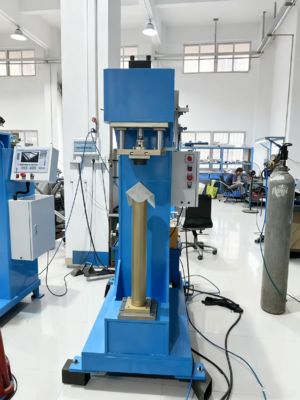 Hydraulic Corner Forming and Joining Machine